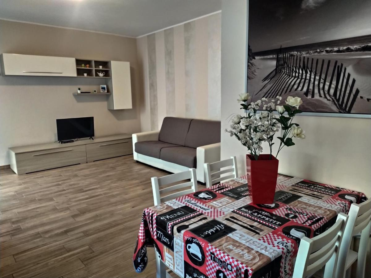 Marino Apartments เลวานโต ภายนอก รูปภาพ